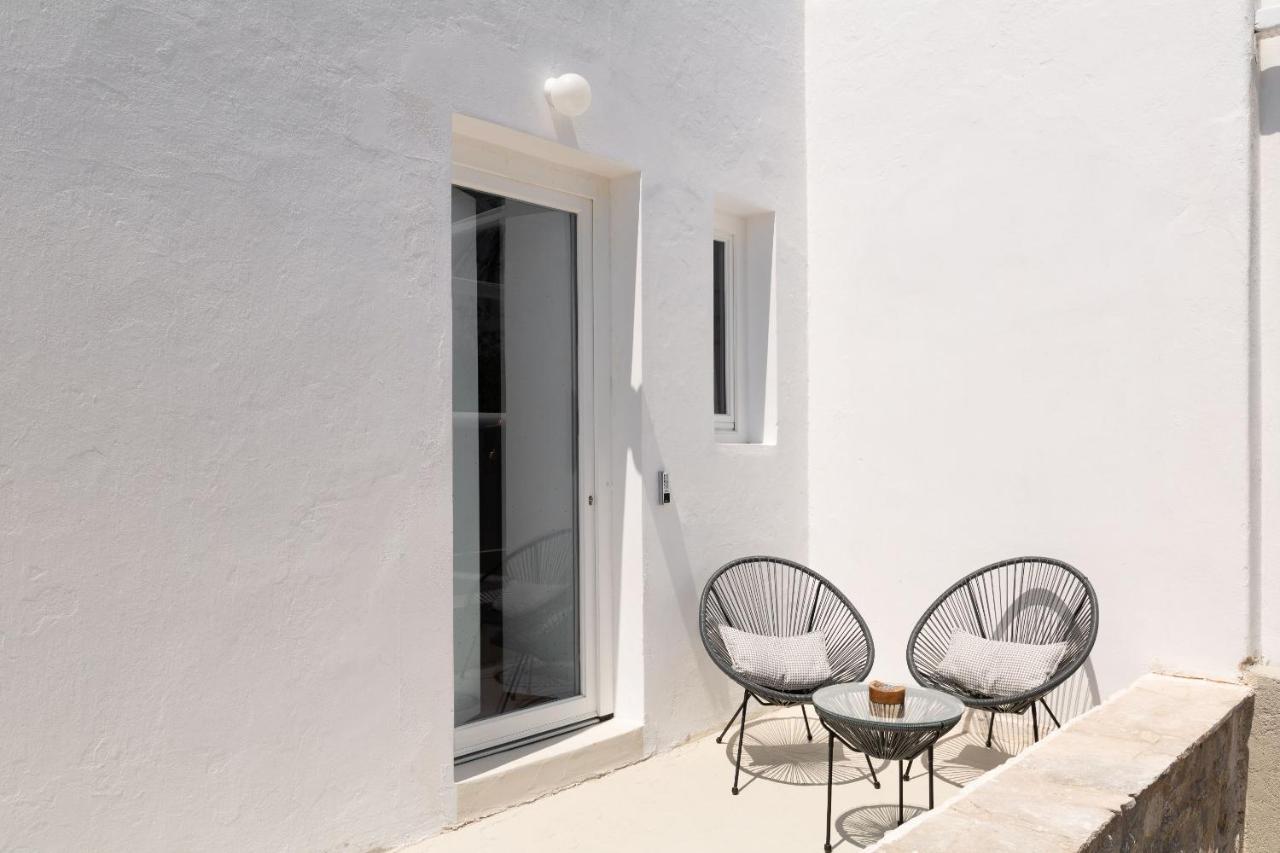 Faos Exclusive Suites Ornos  Bagian luar foto