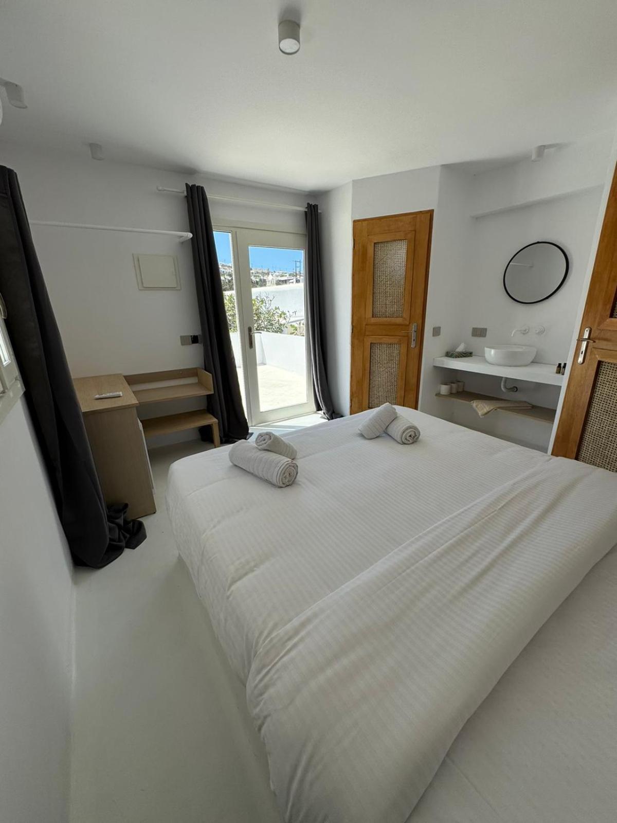 Faos Exclusive Suites Ornos  Bagian luar foto
